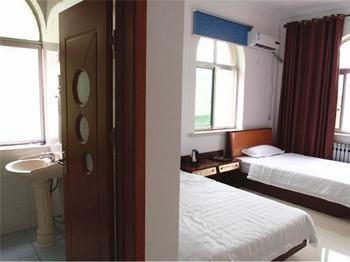 Longtai Star Hotel Thanh Đảo Ngoại thất bức ảnh